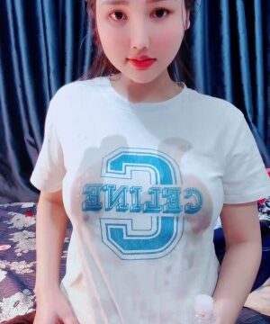 Full cliphotvn Lam Only đổ nước lên vếu rồi bóp